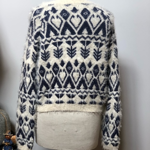 𝅺Topshot  Boho Y2k shaggy Fur Fuzzy soft Long sleeve sweater ‎ size 6  #w1017 - Picture 3 of 10